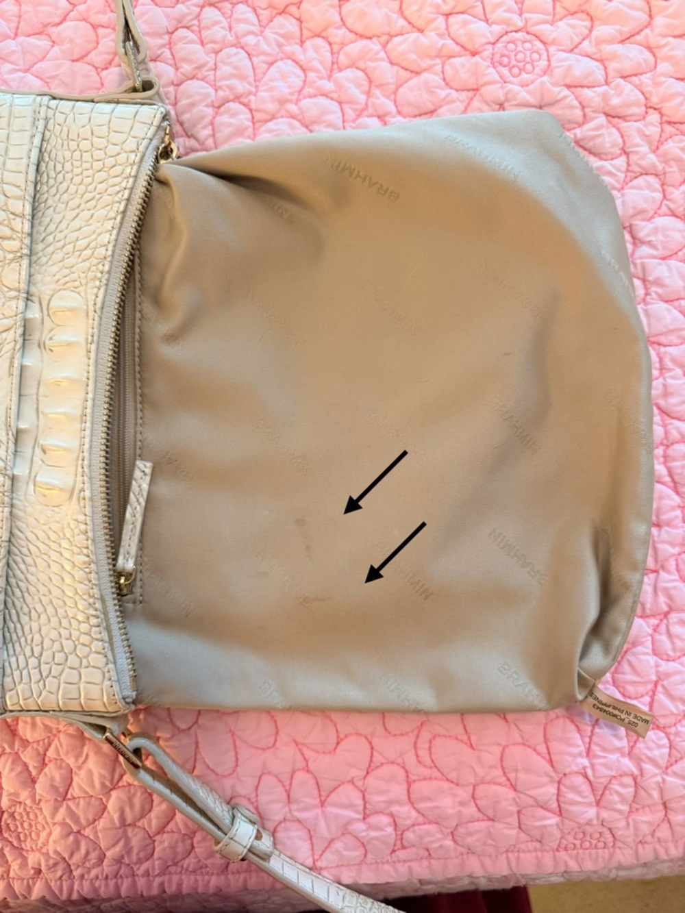 Brahmin Katie Crossbody White Croc Embossed Leather EXCELLENT Condition - Picture 8 of 16